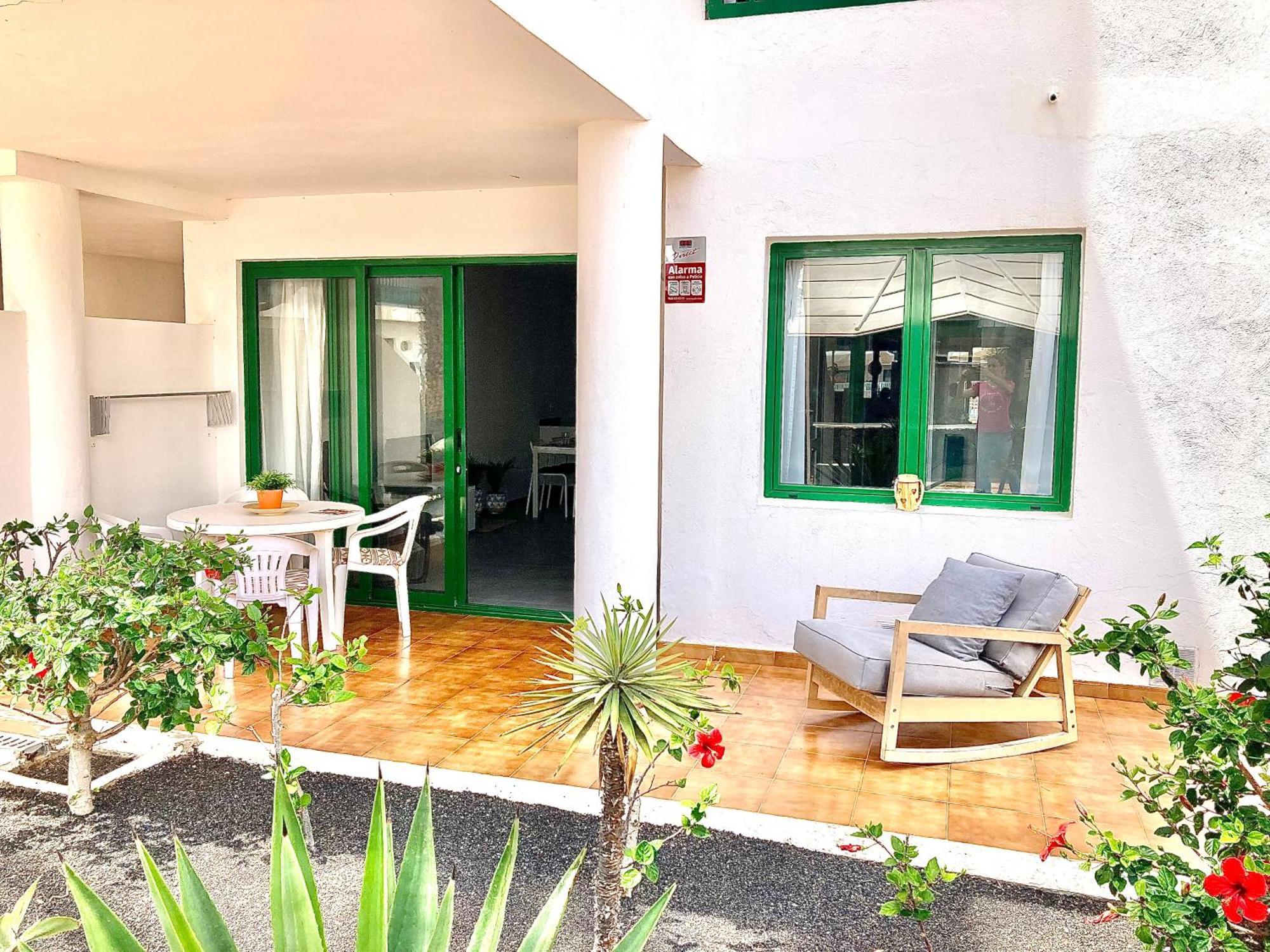 Ground Floor Apartment With Pool, Next To The Beach Costa Teguise Buitenkant foto